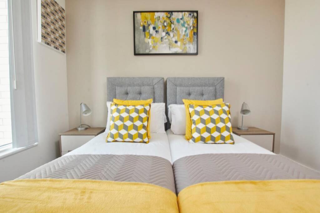 Lovely Apartment - Private Parking - Stadium Views Mánchester Exterior foto
